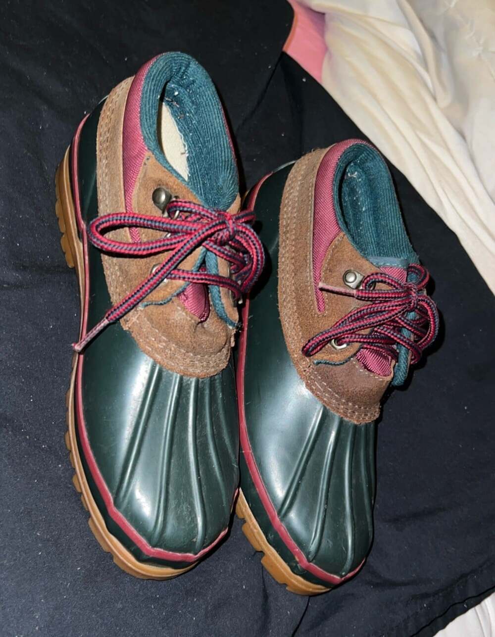 GH Bass Co Gayle Duck Boots Waterproof Lace-Up Suede & Rubber Workwear Sz 8 Q442